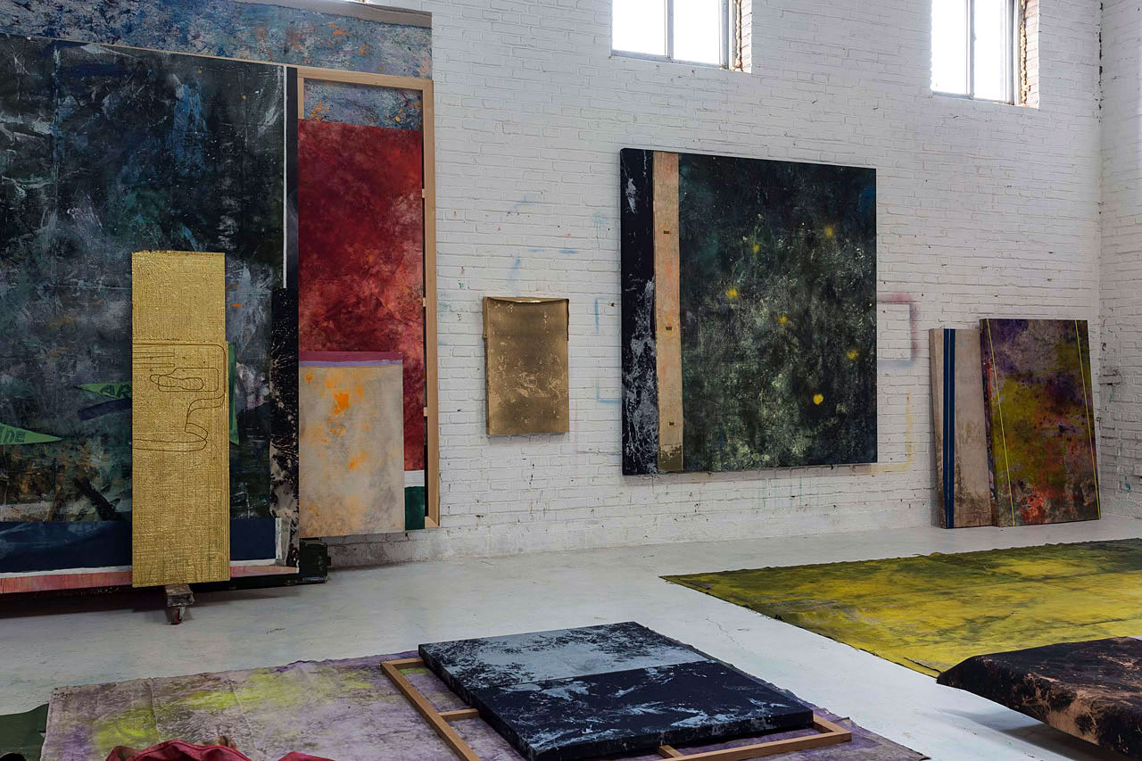 Liu Jian
Dangerous Edge